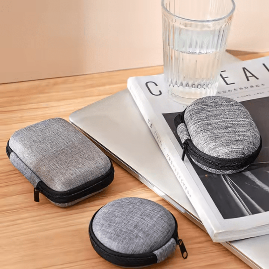 Estuche Organizador Rigido Portátil Para Cables Y Accesorios - Hola mundo